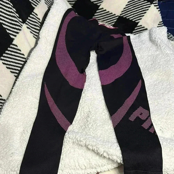 PINK Victoria's Secret Pants - Pink athletic‎ pants